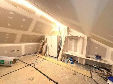 10-bb915d1cb19341576dcdc994b81ab9c5