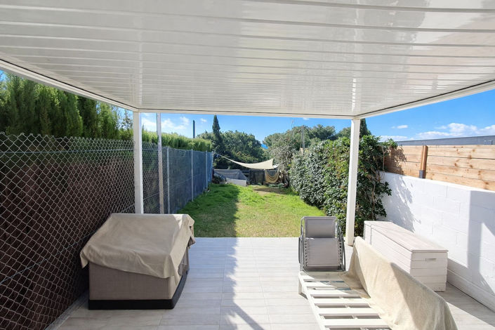 Image No.13-3 Bed Townhouse for sale