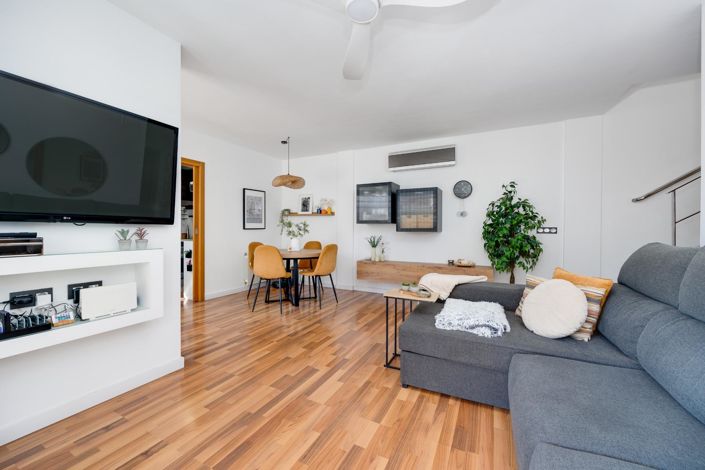 Image No.28-3 Bed Villa for sale