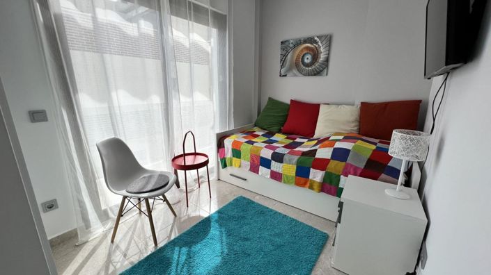 Image No.21-3 Bed Townhouse for sale