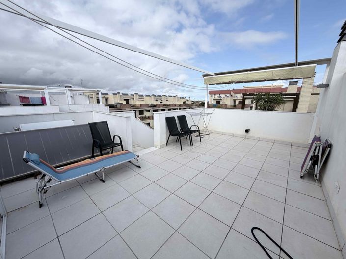 Image No.22-3 Bed Townhouse for sale