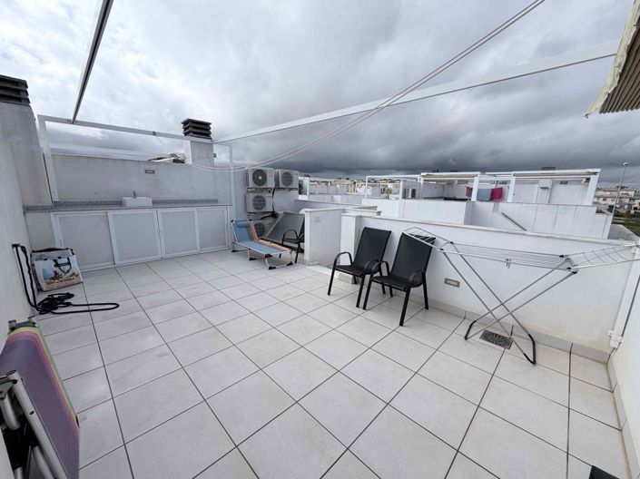 Image No.23-3 Bed Townhouse for sale