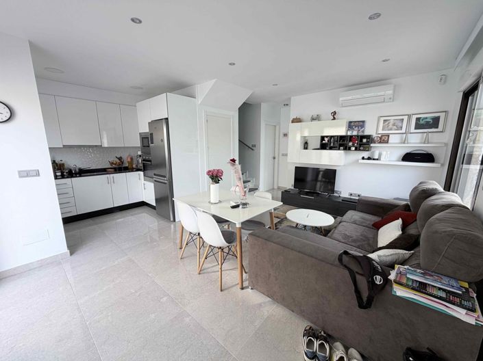 Image No.5-3 Bed Townhouse for sale