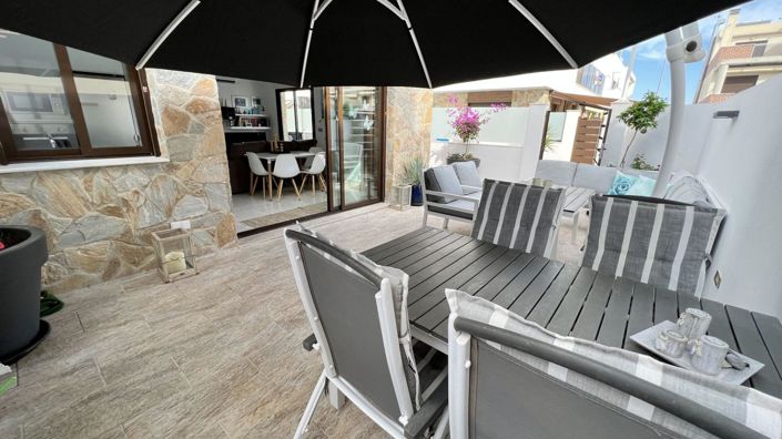 Image No.6-3 Bed Townhouse for sale