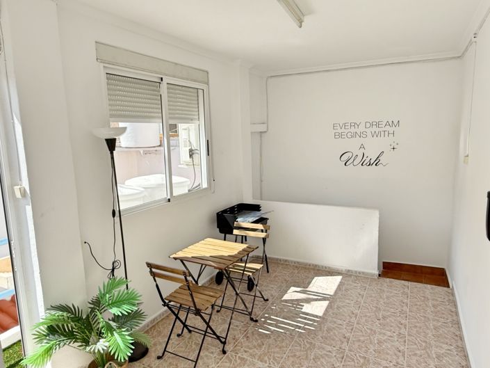 Image No.7-4 Bed Townhouse for sale