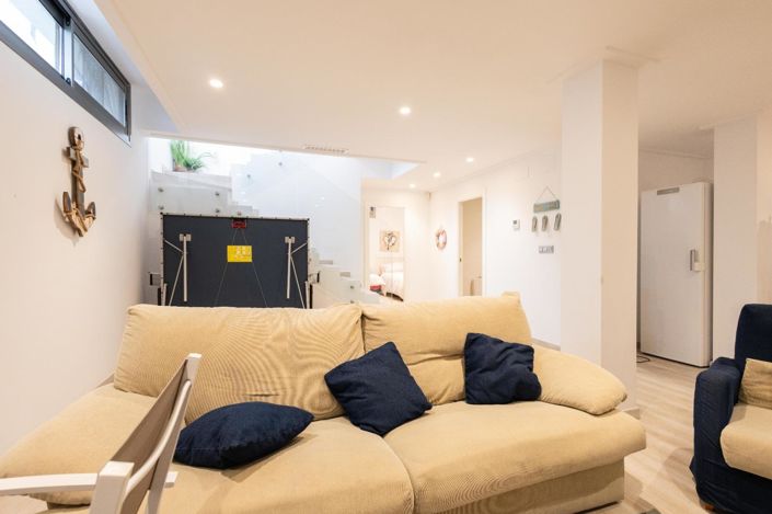 Image No.21-4 Bed Villa for sale