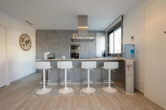 Image No.6-4 Bed Villa for sale