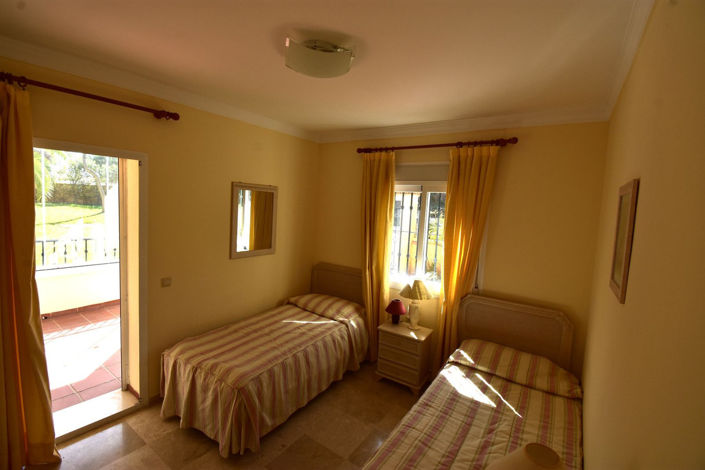 Image No.11-2 Bed Apartment for sale