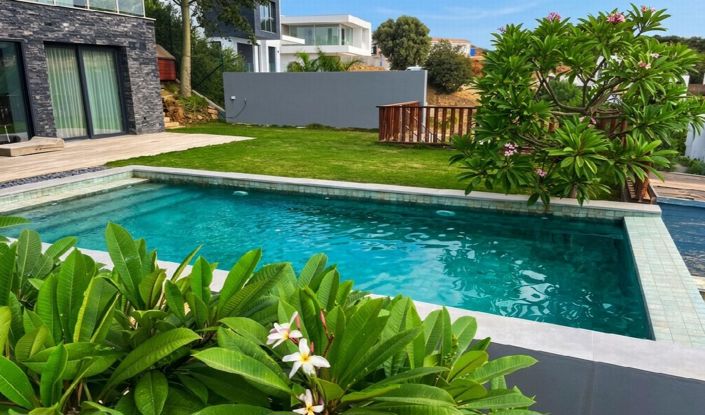 Image No.2-5 Bed Villa for sale