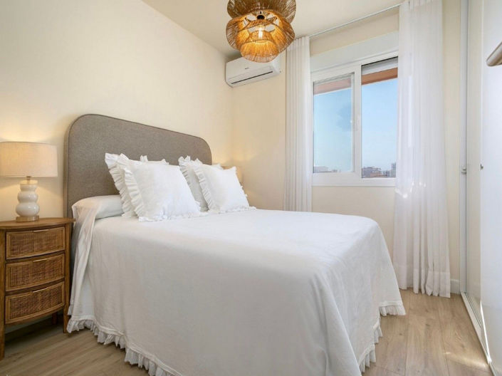 Image No.13-2 Bed Apartment for sale