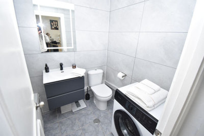 9-467d0cee5b725f3ef65f102a0c2e69c0