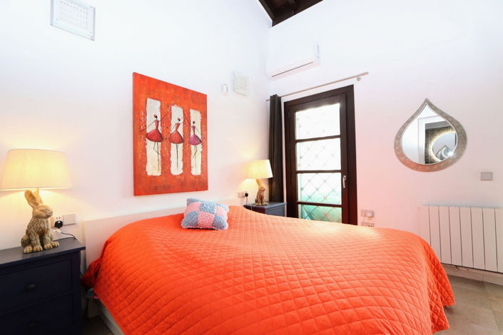 Image No.14-2 Bed House for sale