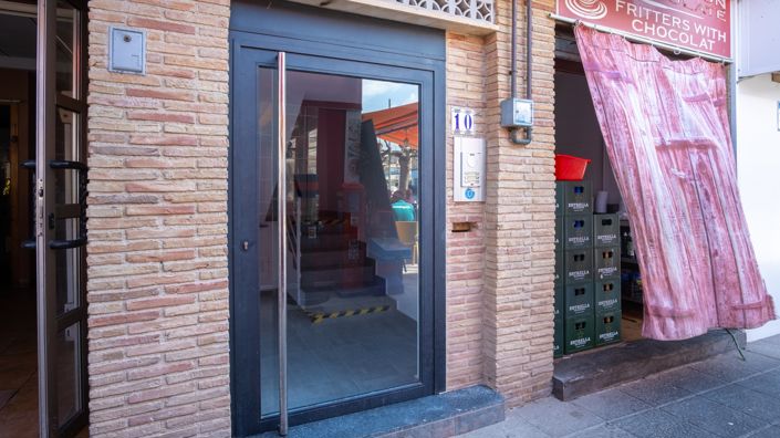 Image No.24-2 Bed Apartment for sale