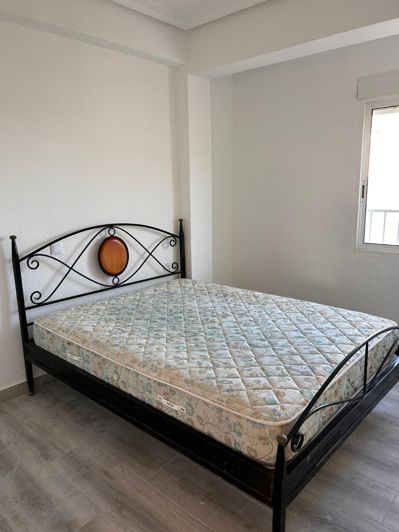 Image No.30-2 Bed Apartment for sale