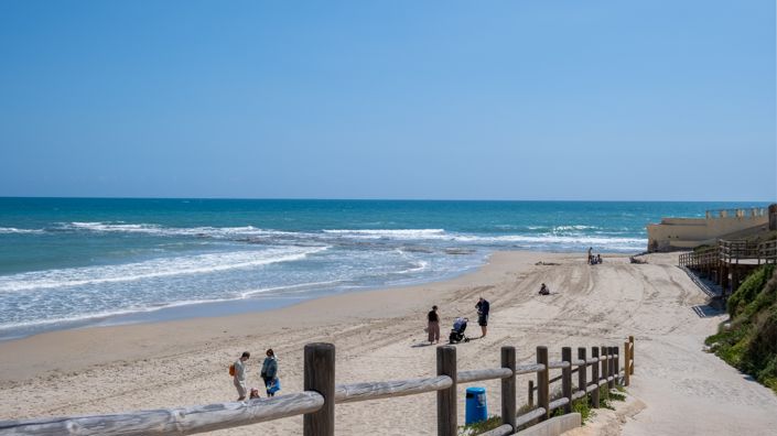 Image No.34-2 Bed Apartment for sale