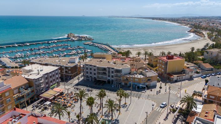 Image No.39-2 Bed Apartment for sale