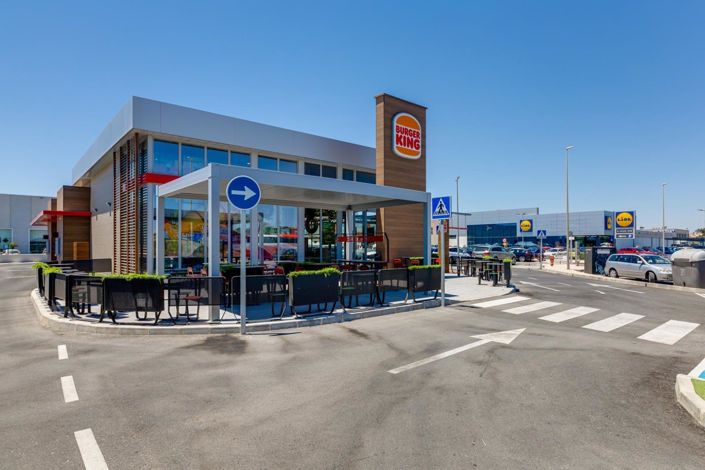 Image No.48-2 Bed Villa for sale