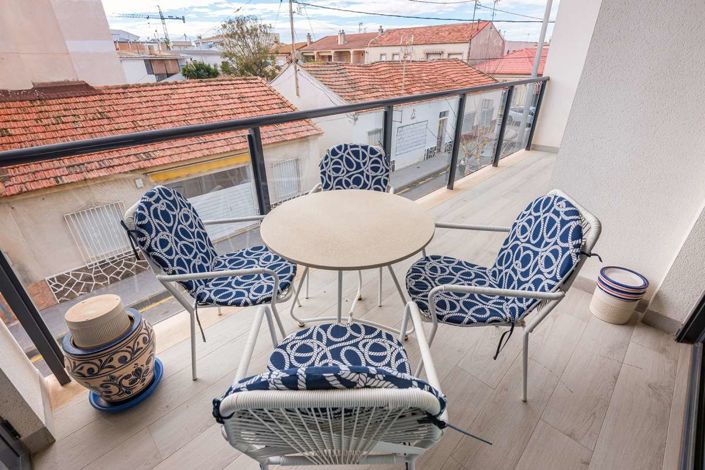 Image No.31-2 Bed Apartment for sale