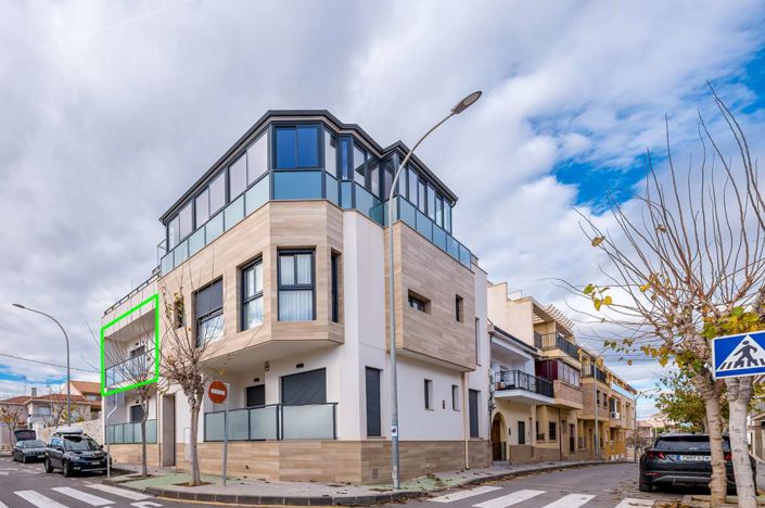 Image No.7-2 Bed Apartment for sale