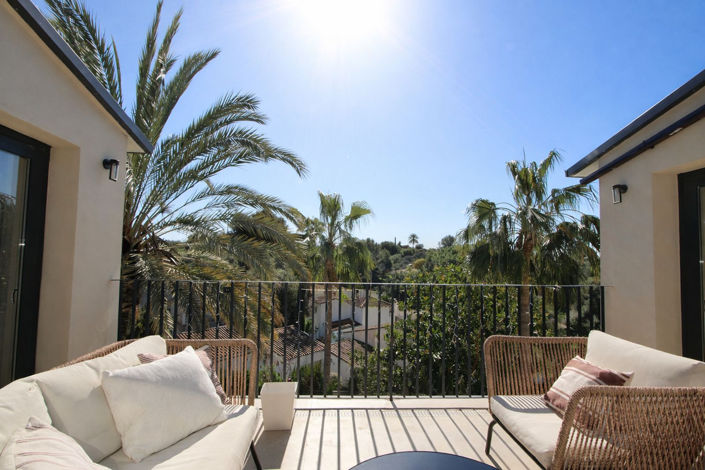 Image No.10-4 Bed Villa for sale