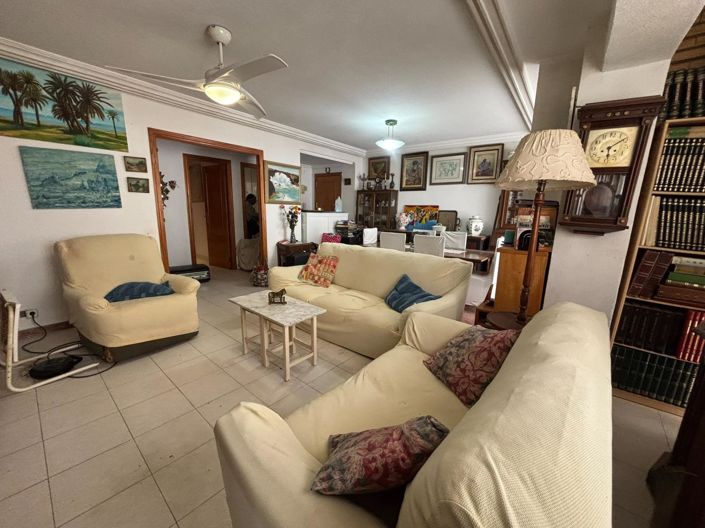 Image No.17-2 Bed Property for sale