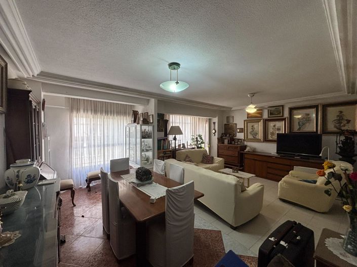 Image No.4-Appartement de 2 chambres à vendre à Torrevieja