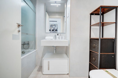 11-20939a0134ad724a8cb2a801094d15a4