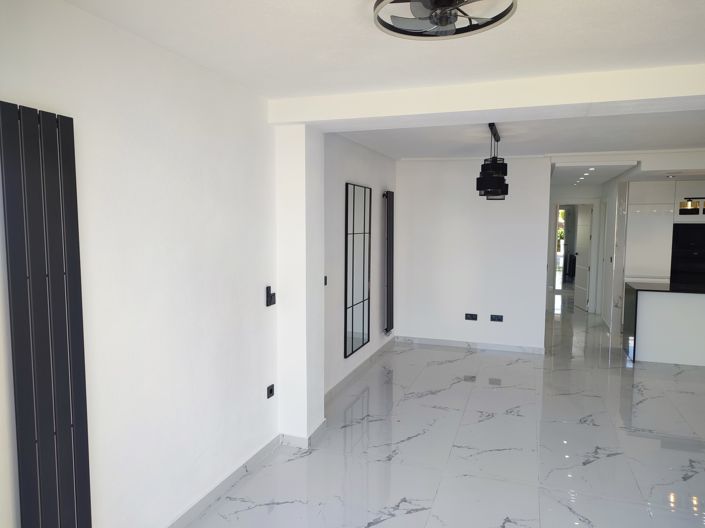 Image No.20-2 Bed Apartment for sale