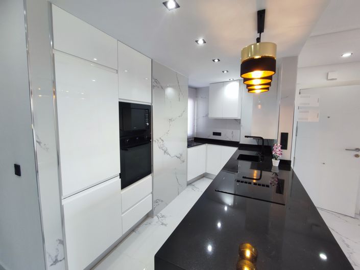 Image No.9-2 Bed Apartment for sale