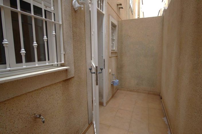 Image No.11-3 Bed Townhouse for sale
