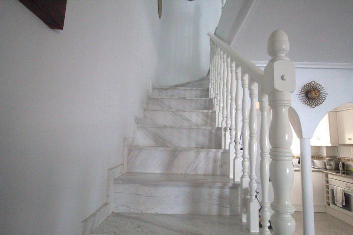 Image No.16-3 Bed Townhouse for sale