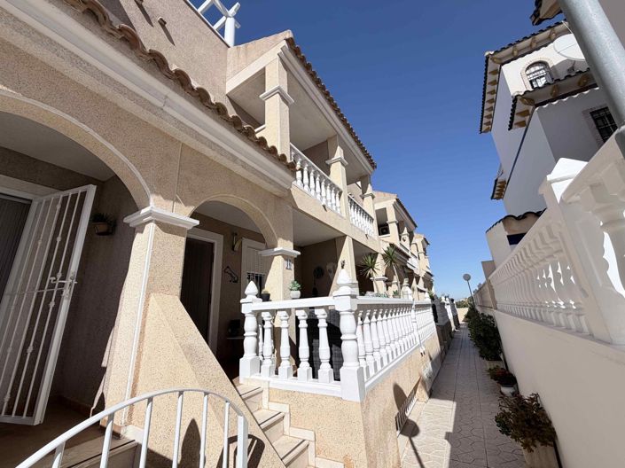 Image No.2-Maison de ville de 3 chambres à vendre à Orihuela Costa