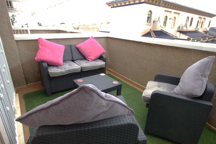 Image No.22-3 Bed Townhouse for sale
