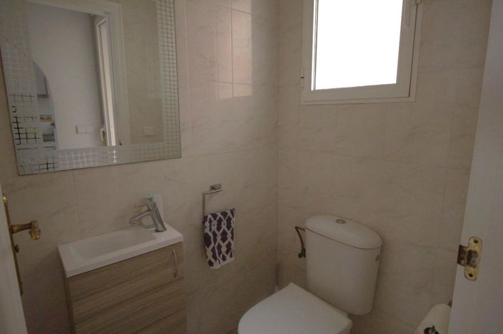 Image No.3-3 Bed Townhouse for sale