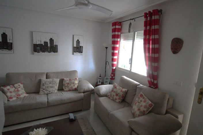 Image No.6-3 Bed Townhouse for sale