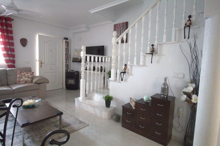Image No.8-3 Bed Townhouse for sale