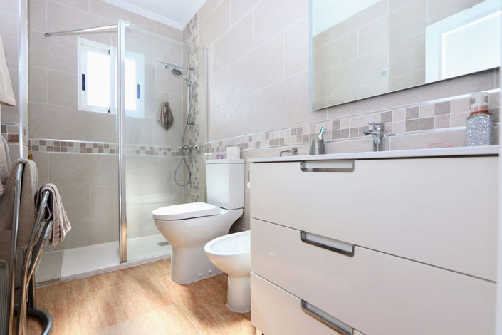 Image No.15-2 Bed Apartment for sale