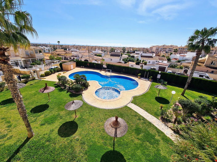 Image No.21-2 Bed Apartment for sale