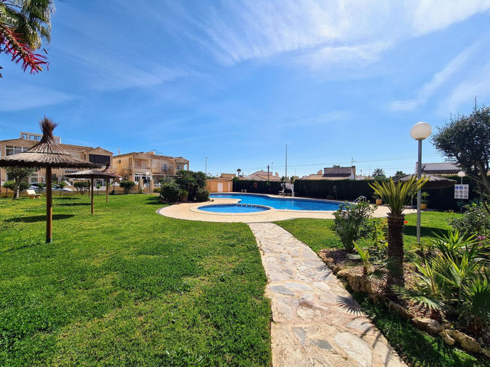 Image No.23-2 Bed Apartment for sale