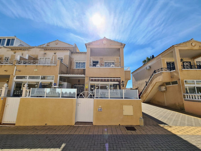 Image No.28-2 Bed Apartment for sale