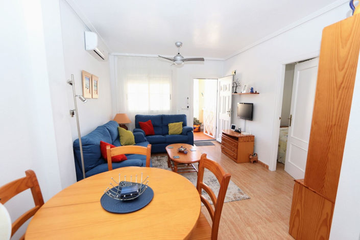 Image No.8-2 Bed Apartment for sale