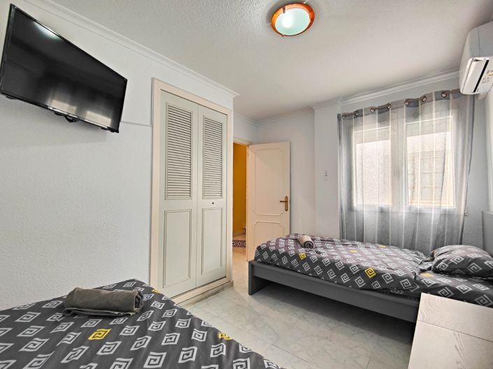 Image No.50-2 Bed Apartment for sale