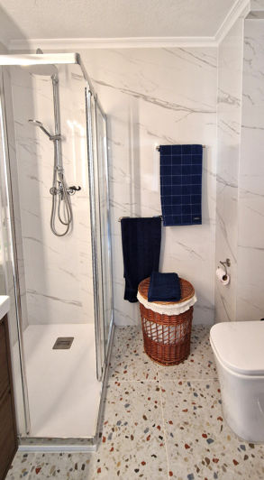 Image No.17-2 Bed Apartment for sale