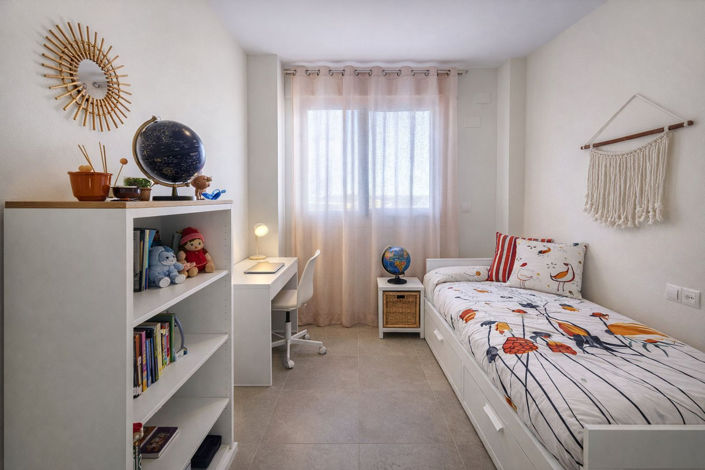 Image No.9-3 Bed Apartment for sale