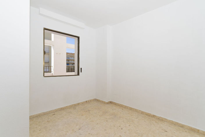 Image No.10-4 Bed Apartment for sale