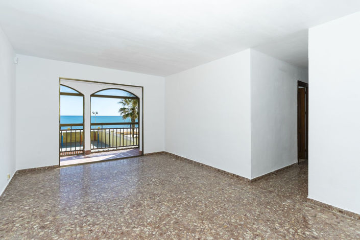 Image No.5-Villa de 4 chambres à vendre à San Luis de Sabinillas