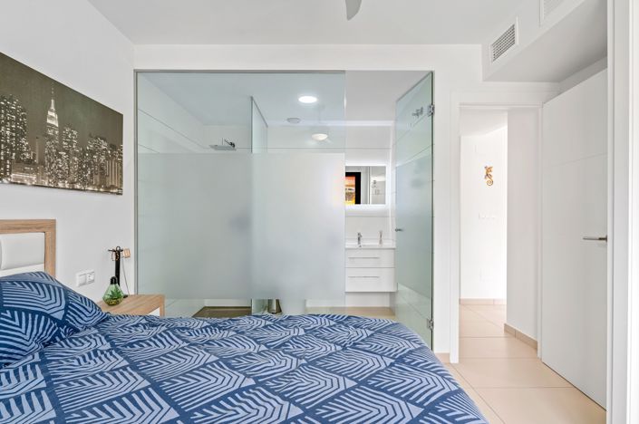 Image No.12-2 Bed Apartment for sale