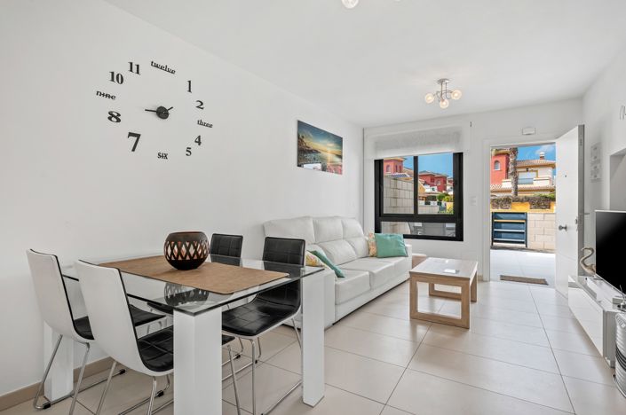 Image No.5-2 Bed Apartment for sale