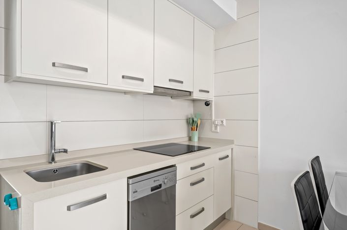 Image No.9-2 Bed Apartment for sale