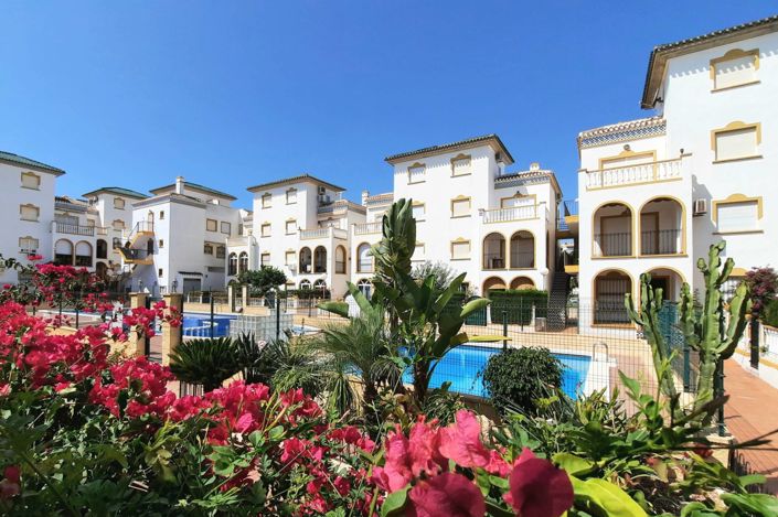 Image No.10-2 Bed Bungalow for sale